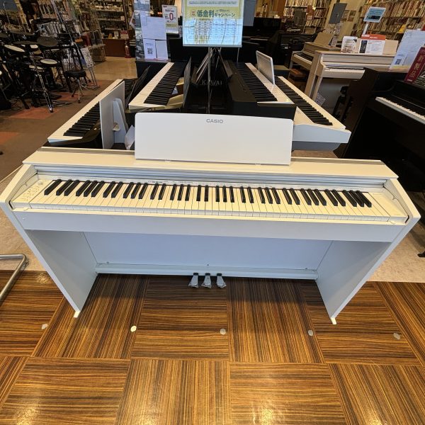 CASIO・PX-2000GP<br />
通常税込販売価格￥107,800→展示品特別価格￥84,500<br />
展示品限りの特価！！