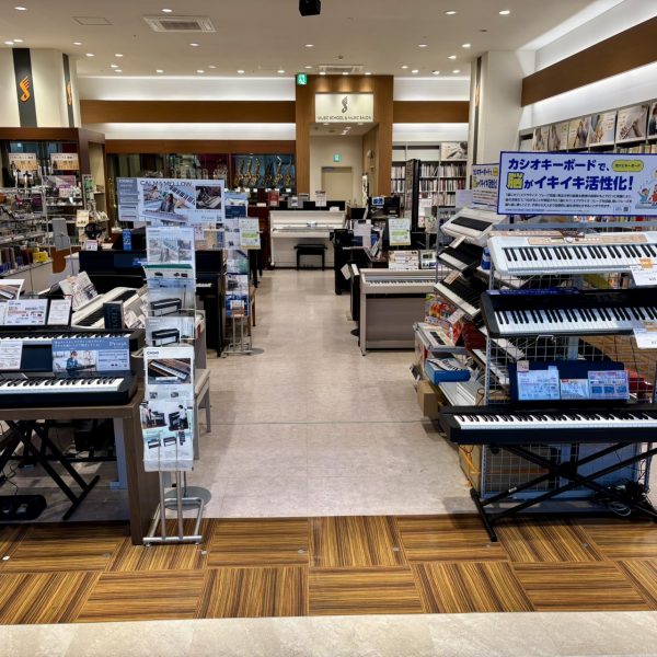 各メーカーの電子ピアノをお試しいただけます!