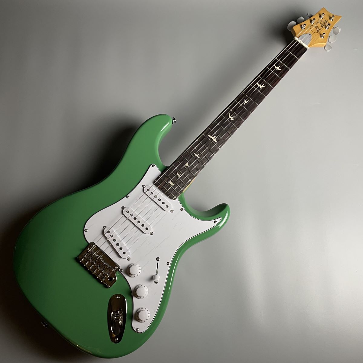 エレキギターPRS・SE Silver Sky Evergreen