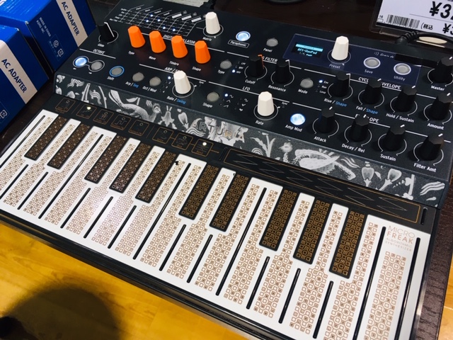 話題のハイブリット・シンセ！ARTURIA「MICROFREAK」入荷しました！！