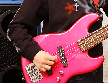 エレキベースでクリスマスソングを演奏してみよう パサージオ西新井店 店舗情報 島村楽器