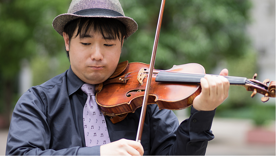 *井川　知海 （いかわ　ともみ）　担当曜日:月曜日 *講師プロフィール 東京音楽大学付属高校を卒業後、ポーランド国立F・ショパン音楽大学に入学。]]同大学を最優秀の成績で卒業。]]数々の国内コンクールにおいて優秀な成績を残し、現在は日本での演奏活動や、音楽を通じての啓蒙活動を精力的に行っている。]] […]