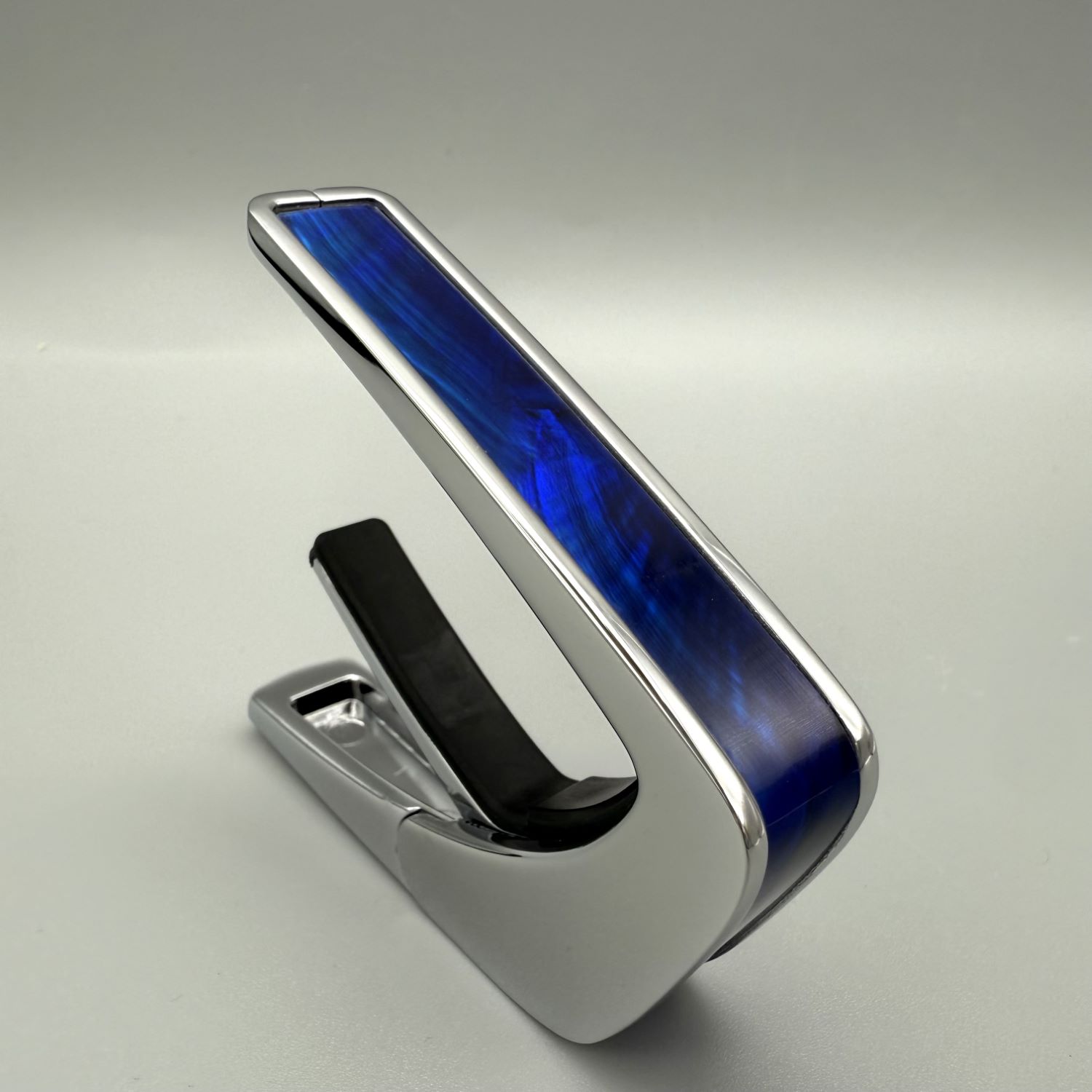 thaliaCH-E.BLUE ANGEL WING