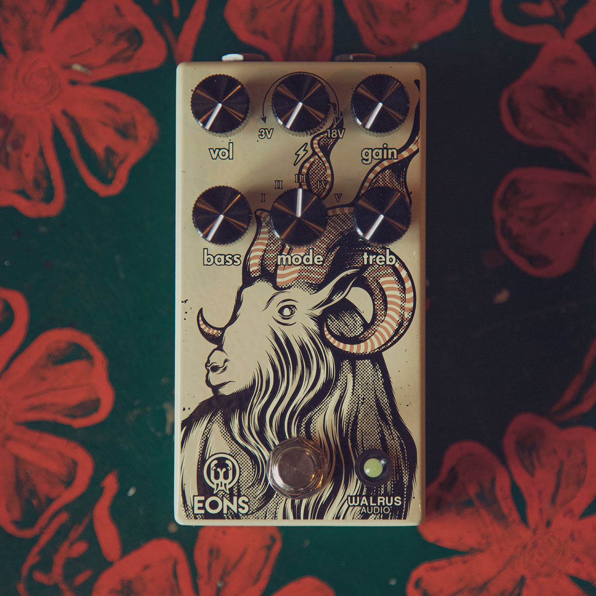CONTENTS★EONS 【FIVE-STATE FUZZ】★島村楽器オンラインストアでのご購入はこちら！★EONS 【FIVE-STATE FUZZ】 特徴！ Walrus Audio が Five-State シリーズの第三弾として送り出す EONS は、様々なアンプのグリルクロスをぶち破って […]