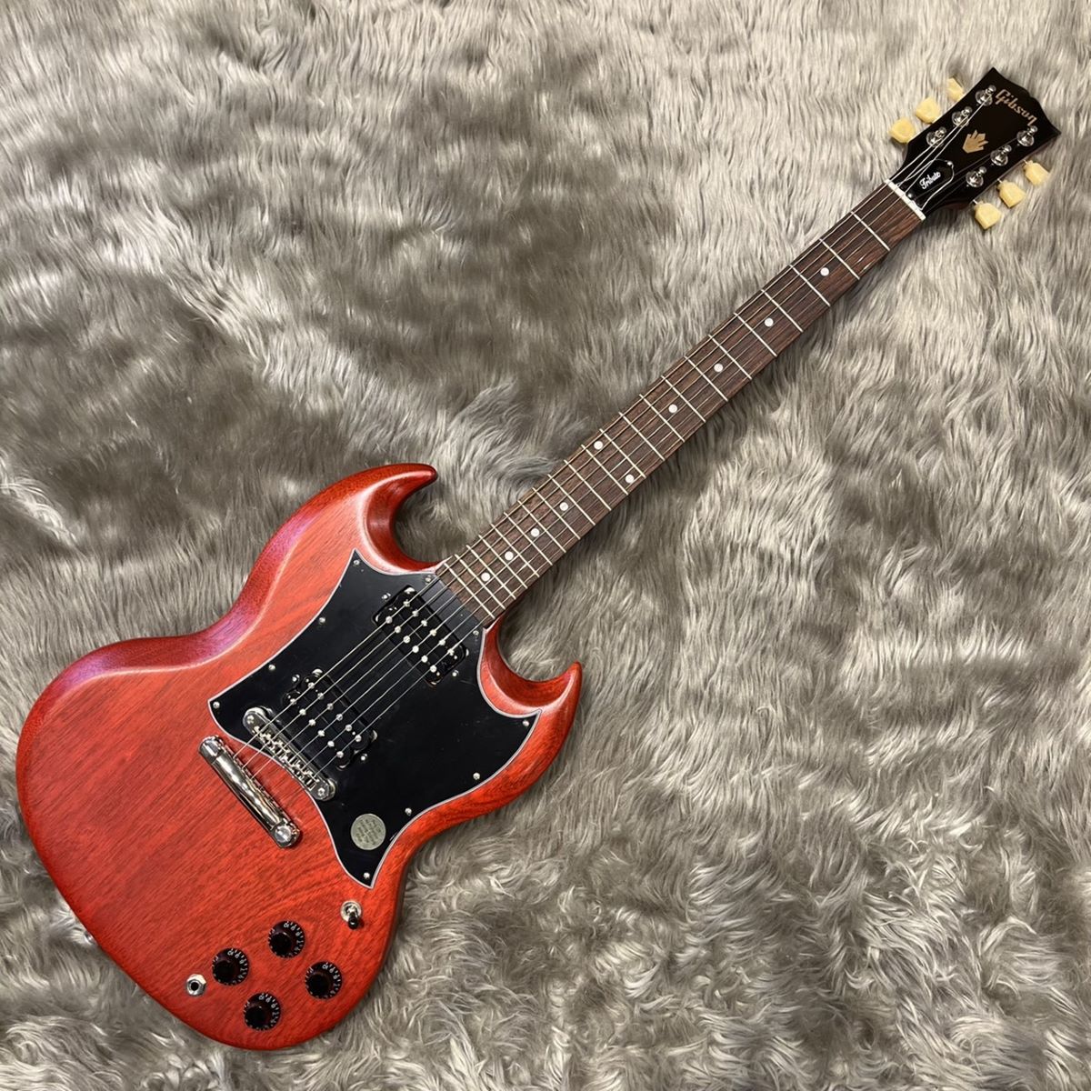 GibsonSG Tribute Vintage Cherry Satin