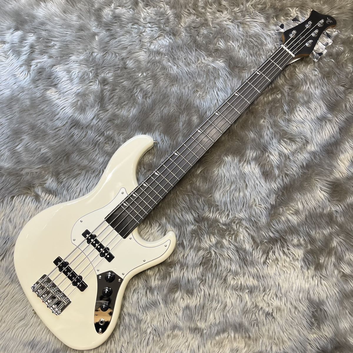 RYOGAVal-Bass5/LE VWH
