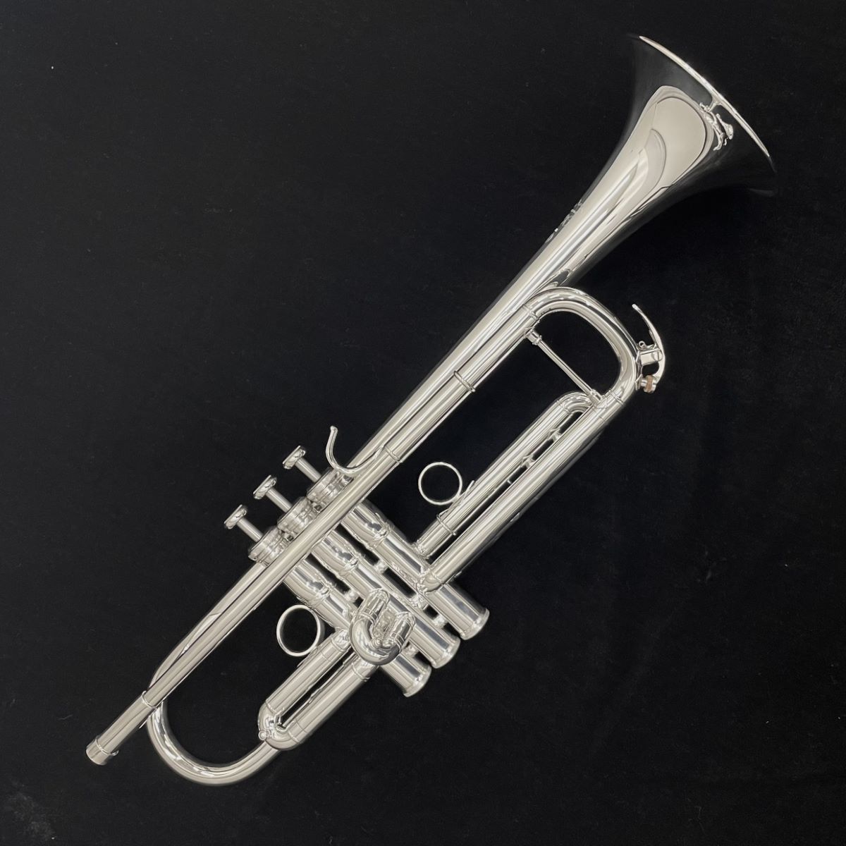 YTR-8335RS
