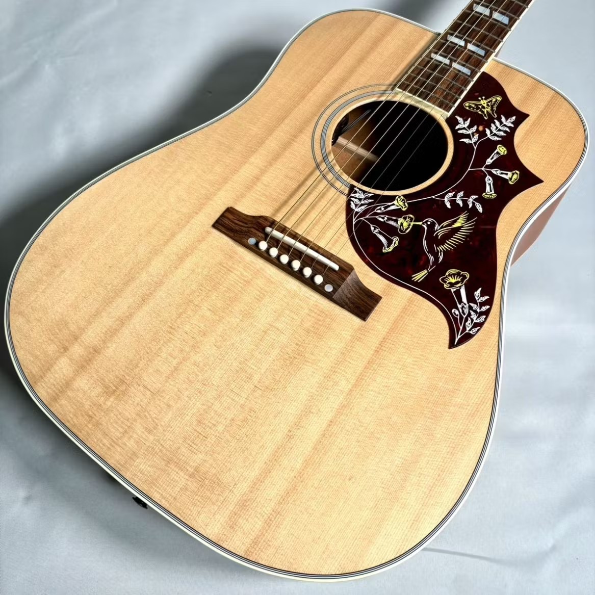 【特価品・現品に限り旧売価で販売】Hummingbird Faded