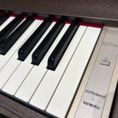 【電子ピアノ】Roland×karimoku「KF-25」入荷しました🎹