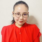 【ヴォーカル・ピアノ弾き語り教室講師紹介】吉村 茜(よしむらあかね)