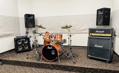 【軽音楽部新入部員応援！】担当者オススメのドラム・キーボード・マイクのご紹介