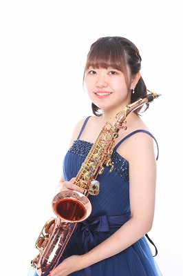 サックス科講師渋谷 瑛奈
