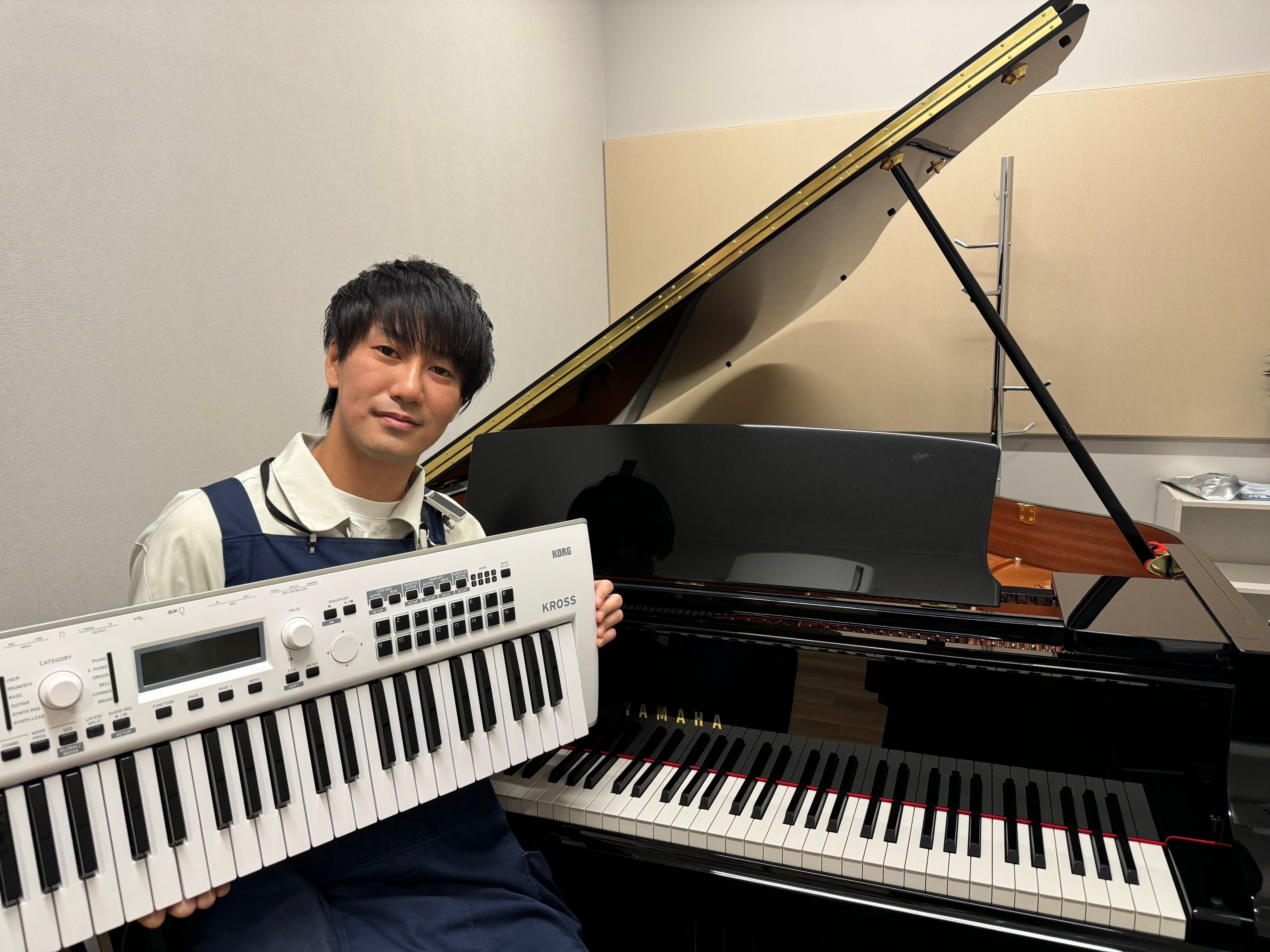 ピアノアドバイザー石岡 涼