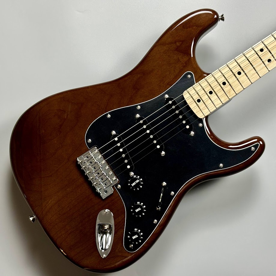 FenderFSR Made in Japan Traditional 70s Stratocaster WALNUT