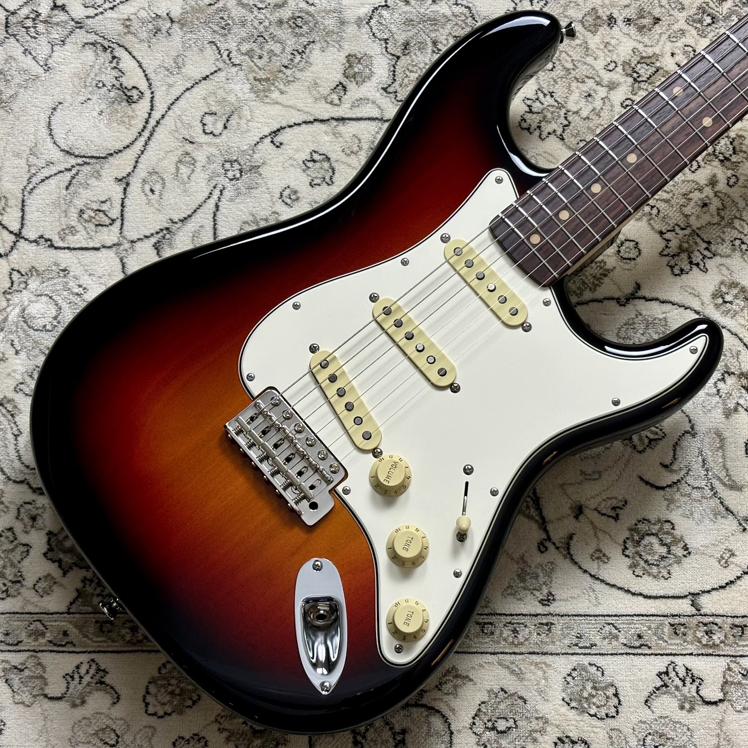 FreedomCGRC.S. Retro Series ST/3 Tone Sunburst