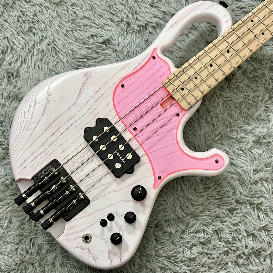 saitias guitarsLorentz 4 Custom