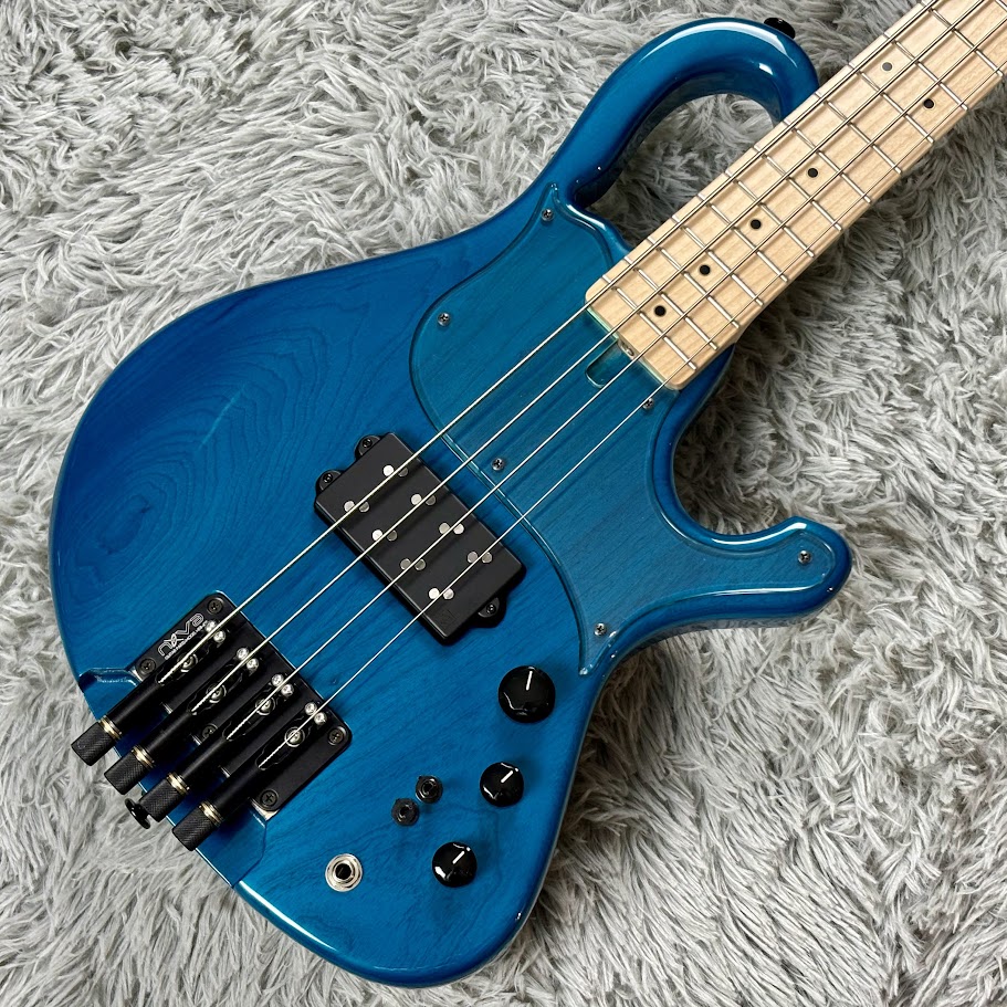 saitias guitarsLorentz 4 Custom/Greenish Blue