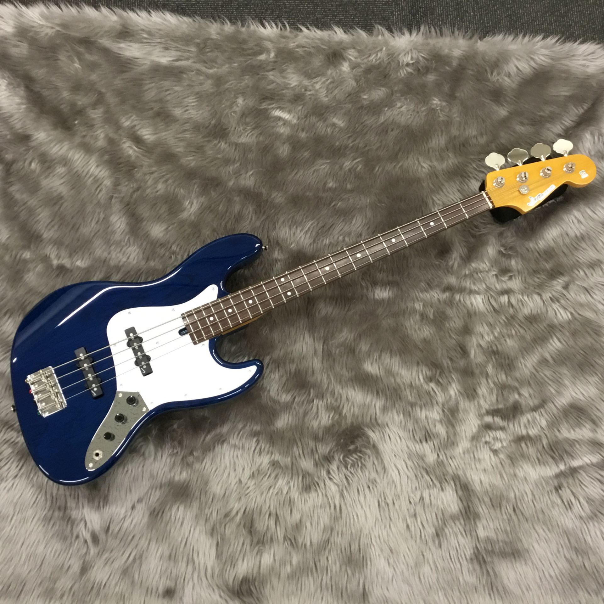 【中古ベース】Moon /JB-4 LIMITED/TBUが中古で入荷致しました!!