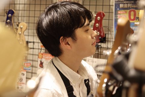 スタッフ写真 ギター、ベース、デジタル 太田 康介