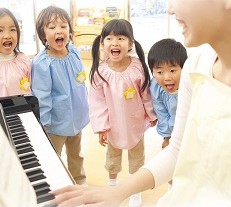【大宮】保育学校・保育園で役立つピアノレッスン
