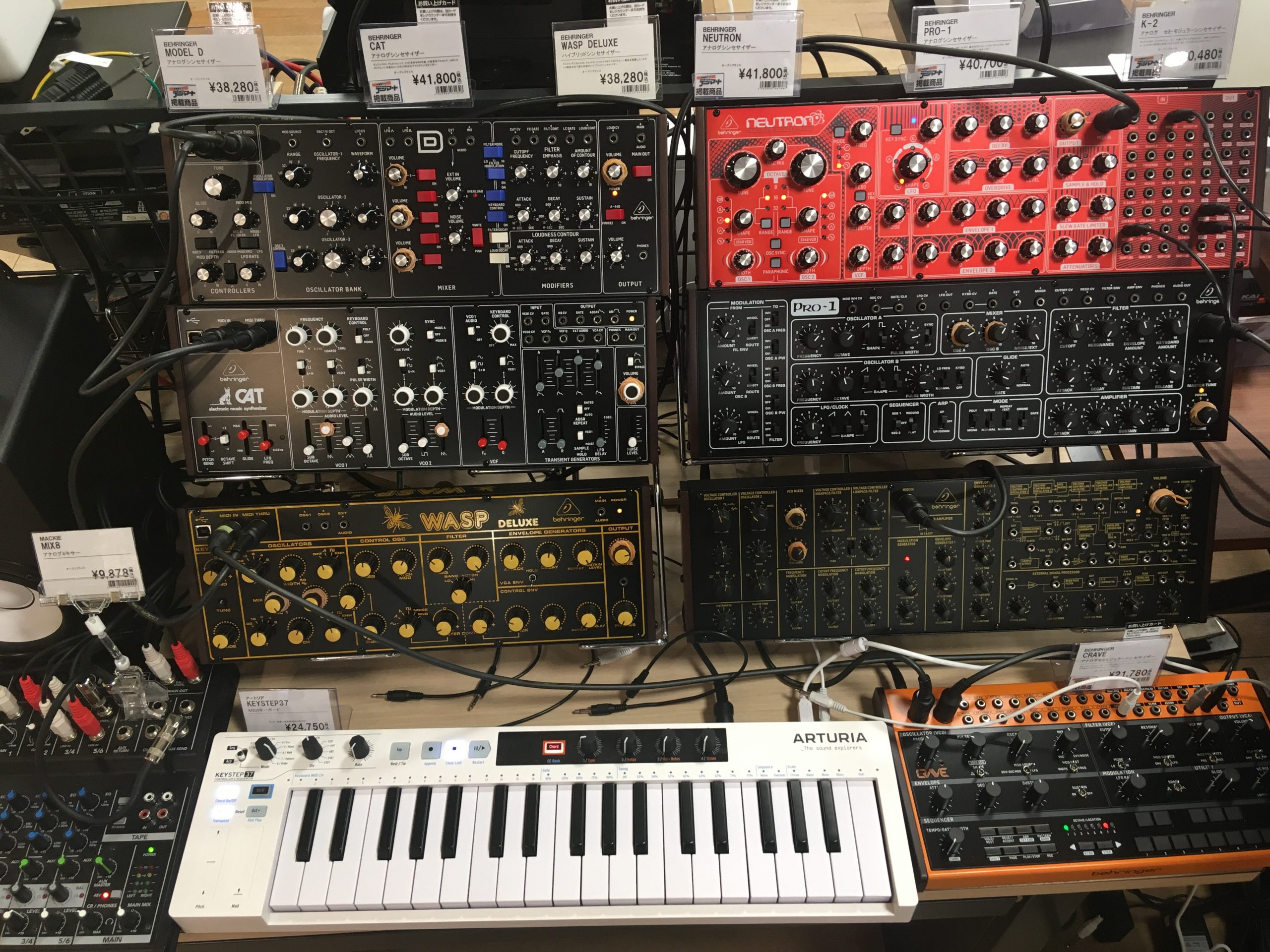 Behringer(ベリンガー)のアナログシンセサイザーコーナーが誕生