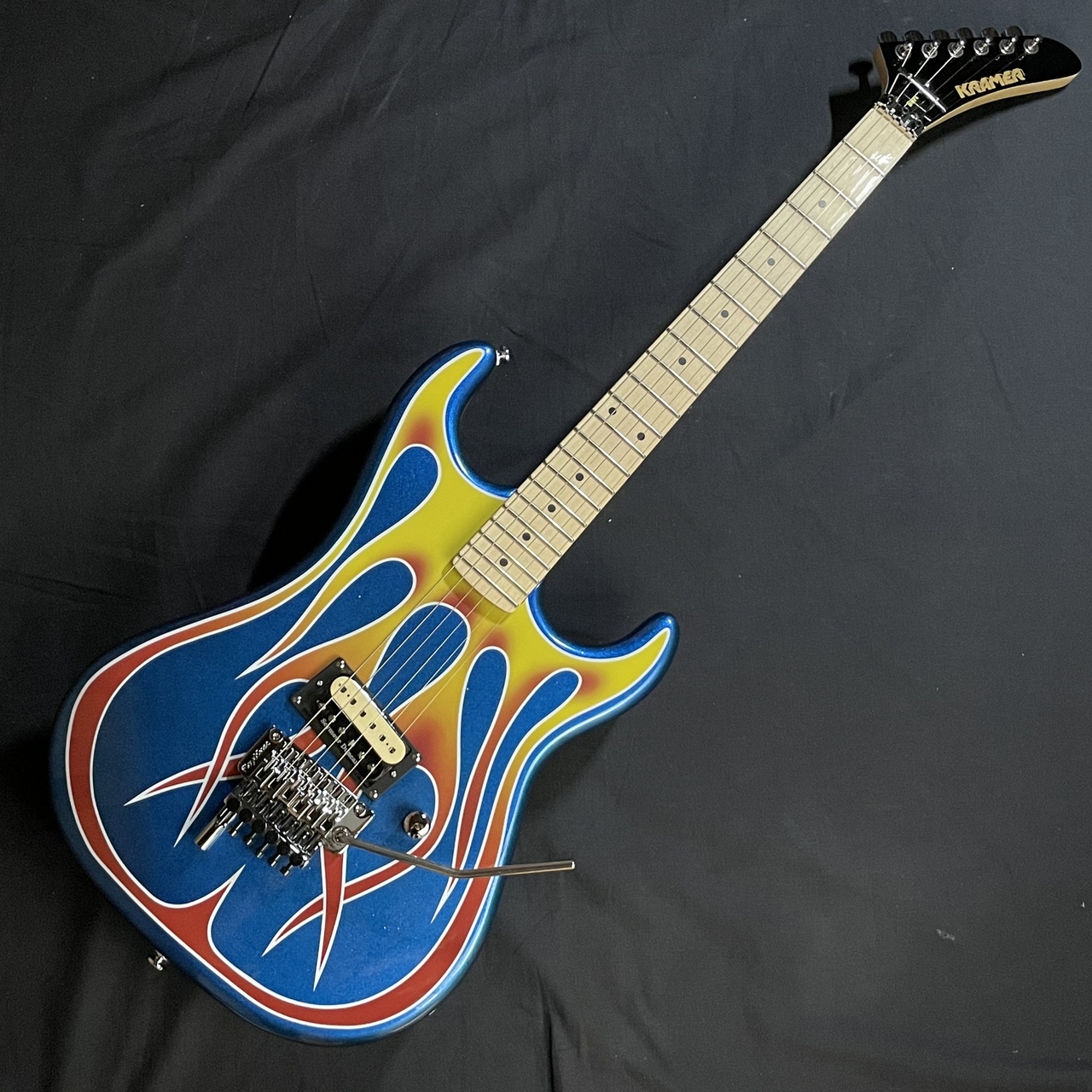 大宮店にデザインが印象的なエレキギターが入荷しました！ 大宮店にKRAMER/Baretta "Hot Rod" Blue Sparkle with Flamesが入荷しました！ リア一発仕様、デザインといい漢心くすぐる一本です。 その他、スペックや詳細写真、WEBからの購入申込み・お問い合わせなど […]