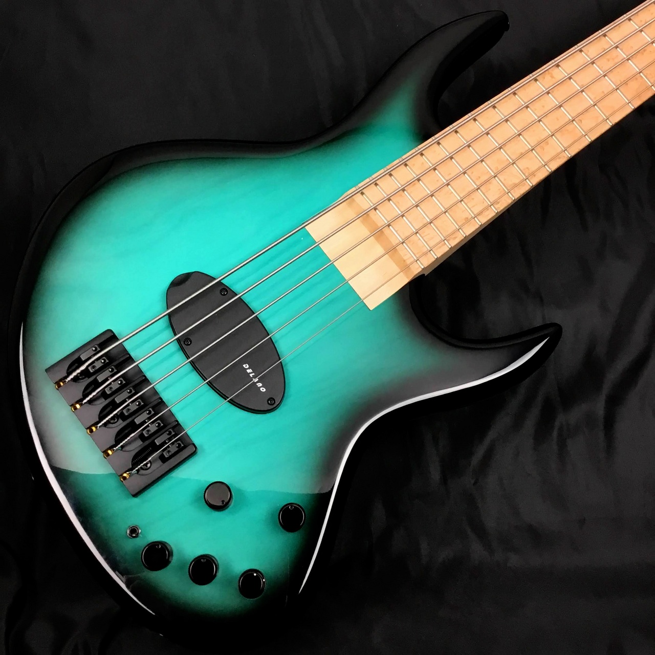 Miura Guitar USAMBR-X5