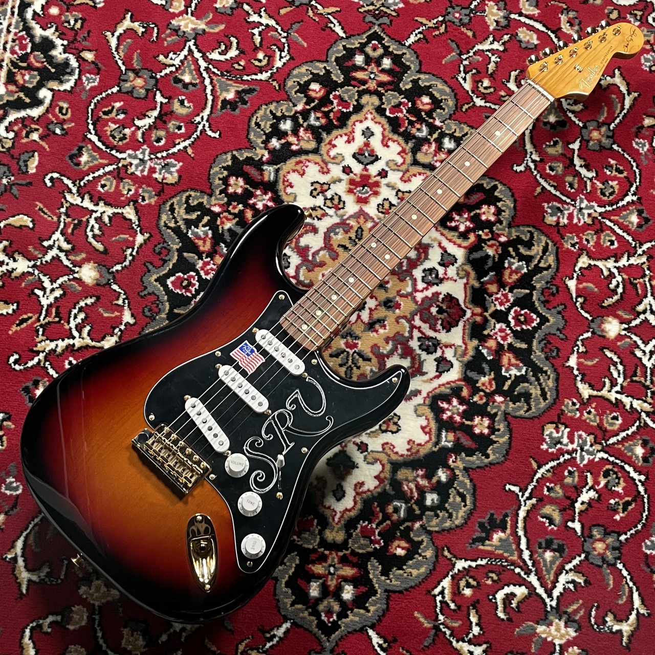 fenderSTEVIE RAY VAUGHAN STRATOCASTER