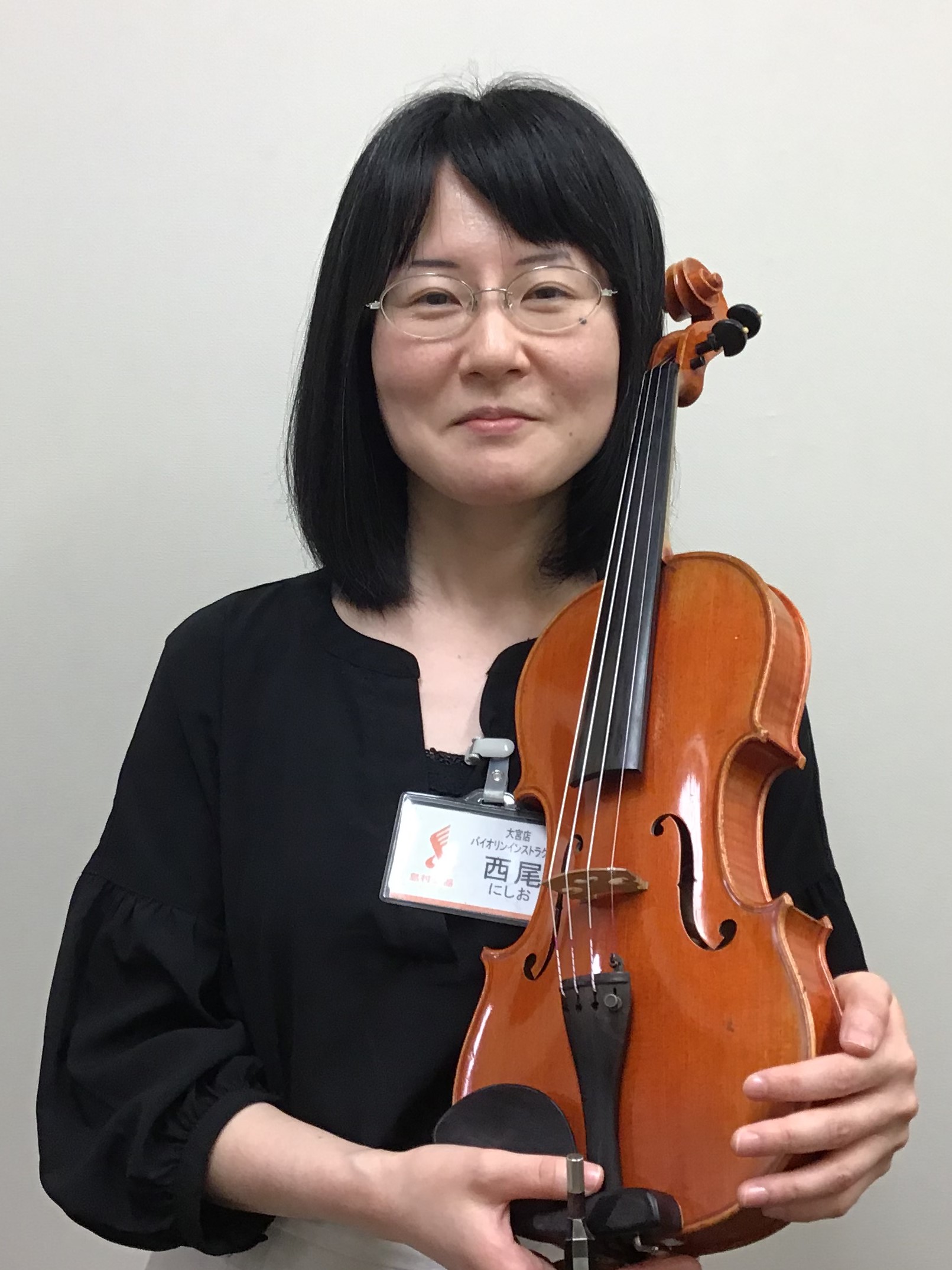 バイオリンインストラクター西尾聡子