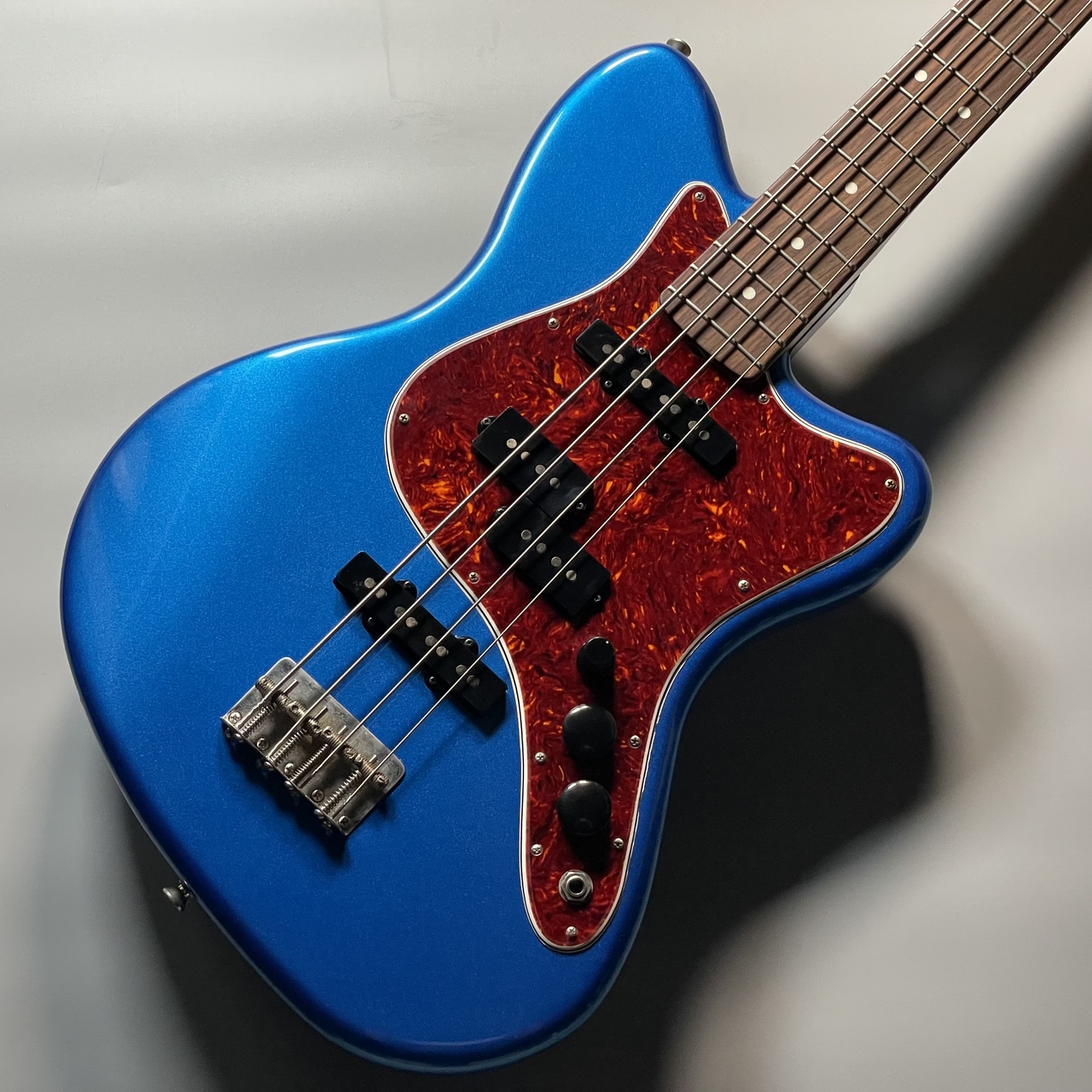 Jimmy WallaceJW CORRAL BASS LPB