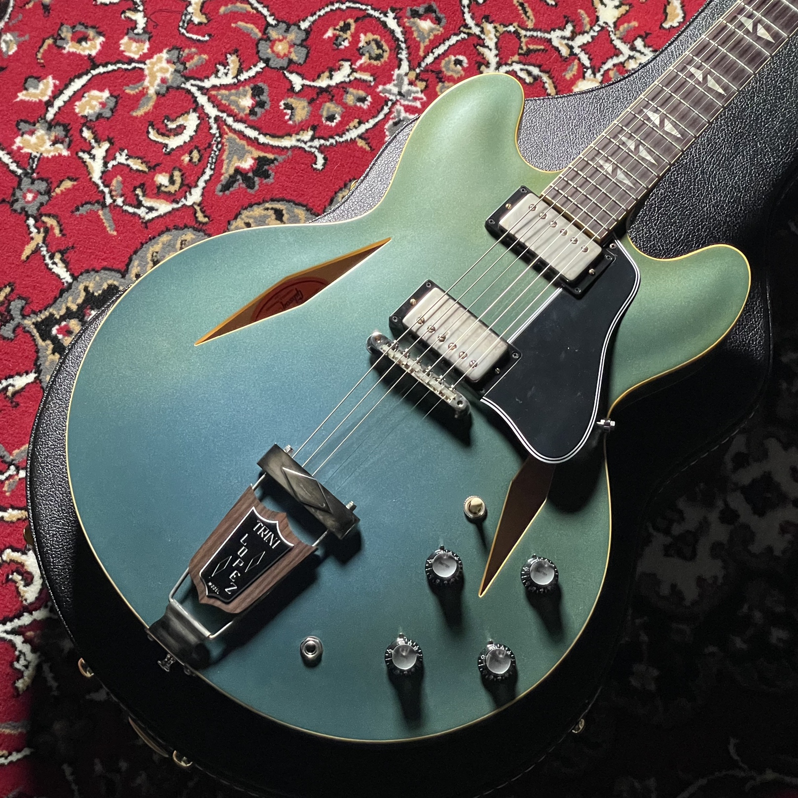 Gibson Custom Shop/Japan Limited Run 1964 Trini Lopez Standard Antique Pelham Blue