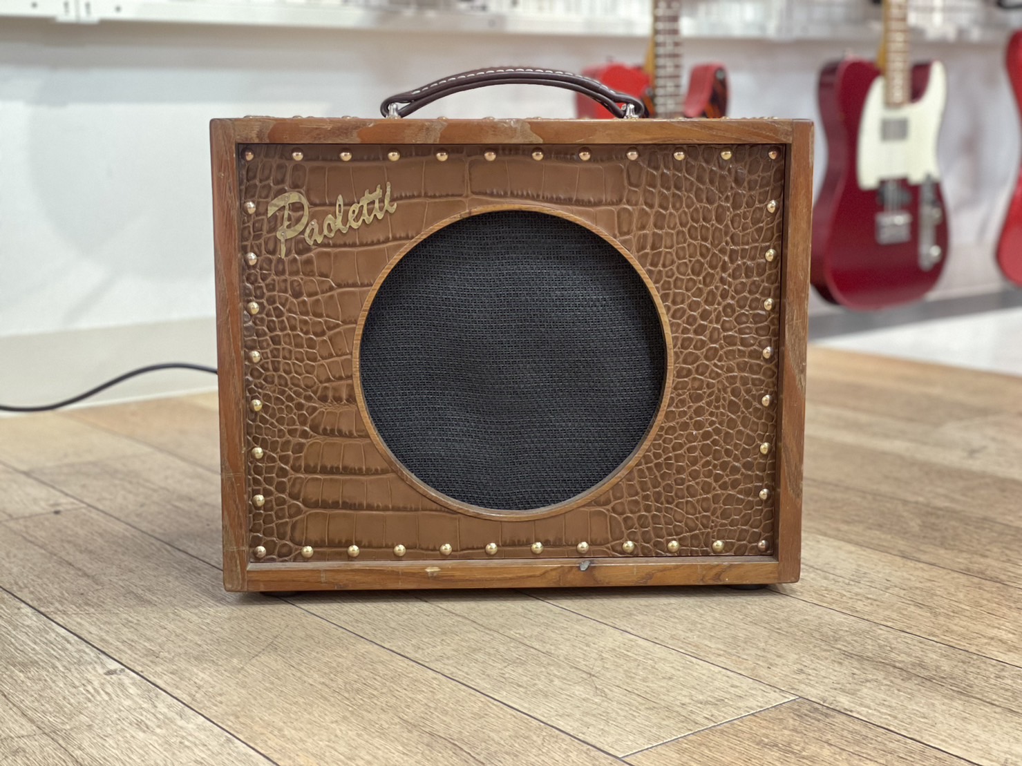 Paolette GuitarsBrutale 6W 1×10