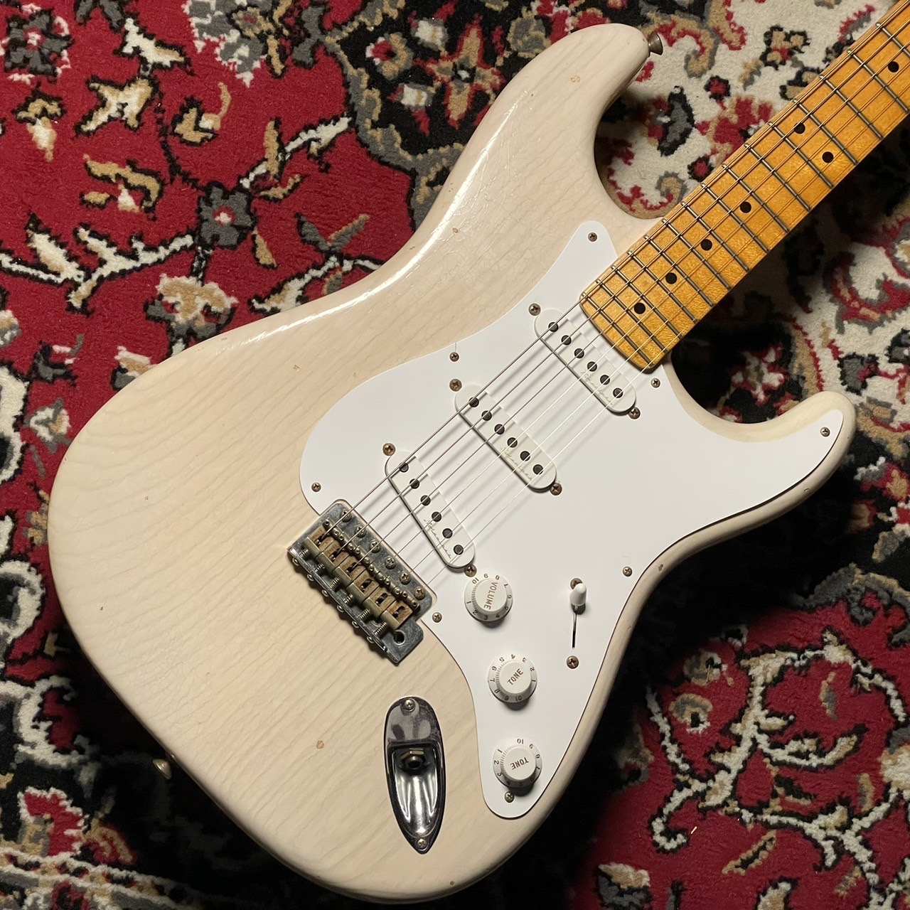 Fender Custom ShopEric Clapton Stratocaster Journeyman Relic Blond