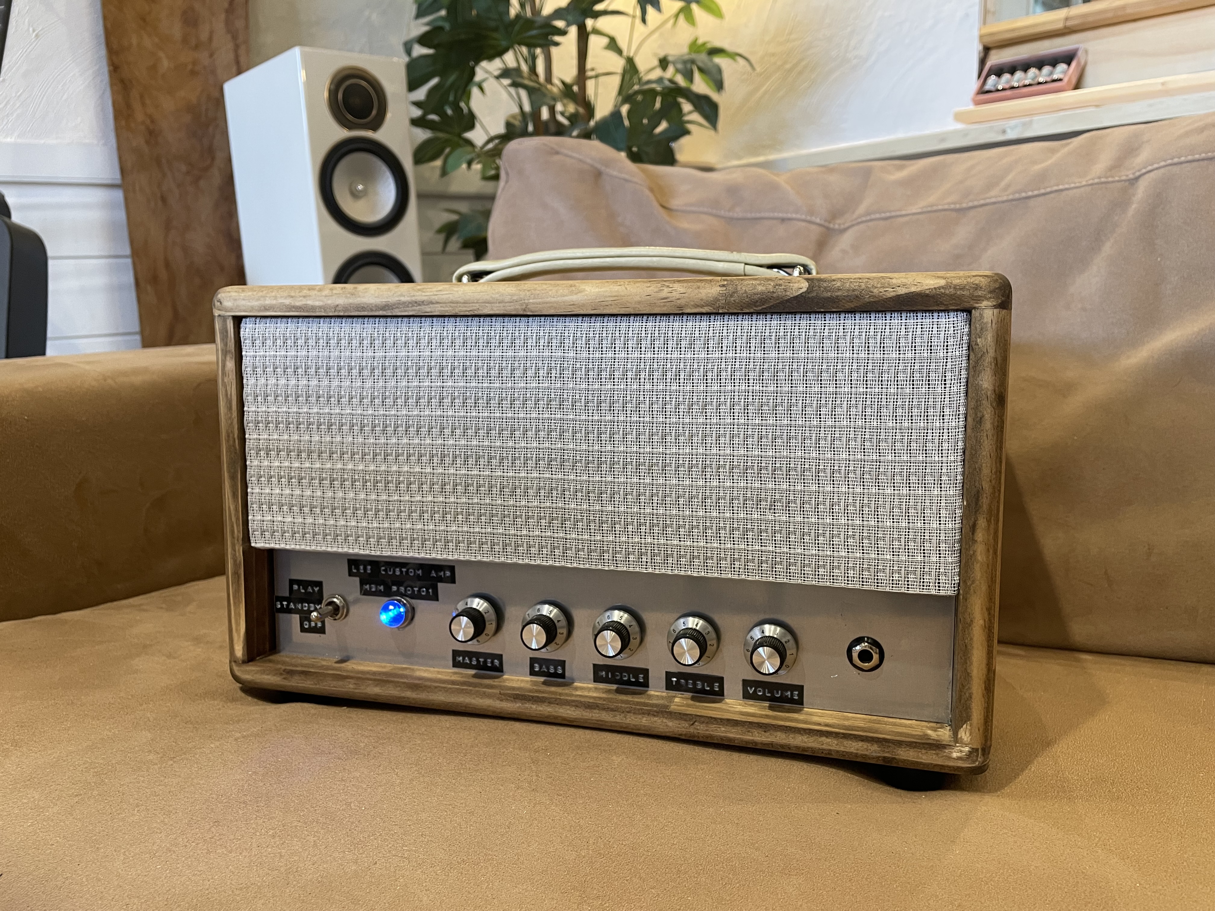CONTENTSLee Custom Amplifire×有賀教平×島村楽器大宮店7月10日　イベント内容に一部変更がございます。＊セミナーのお時間が13：00～14：30ほどの開催となります。＊製品展示期間が14日～15日に変更となります。スペシャルゲスト：有賀教平スピーカー　Lee Custom […]