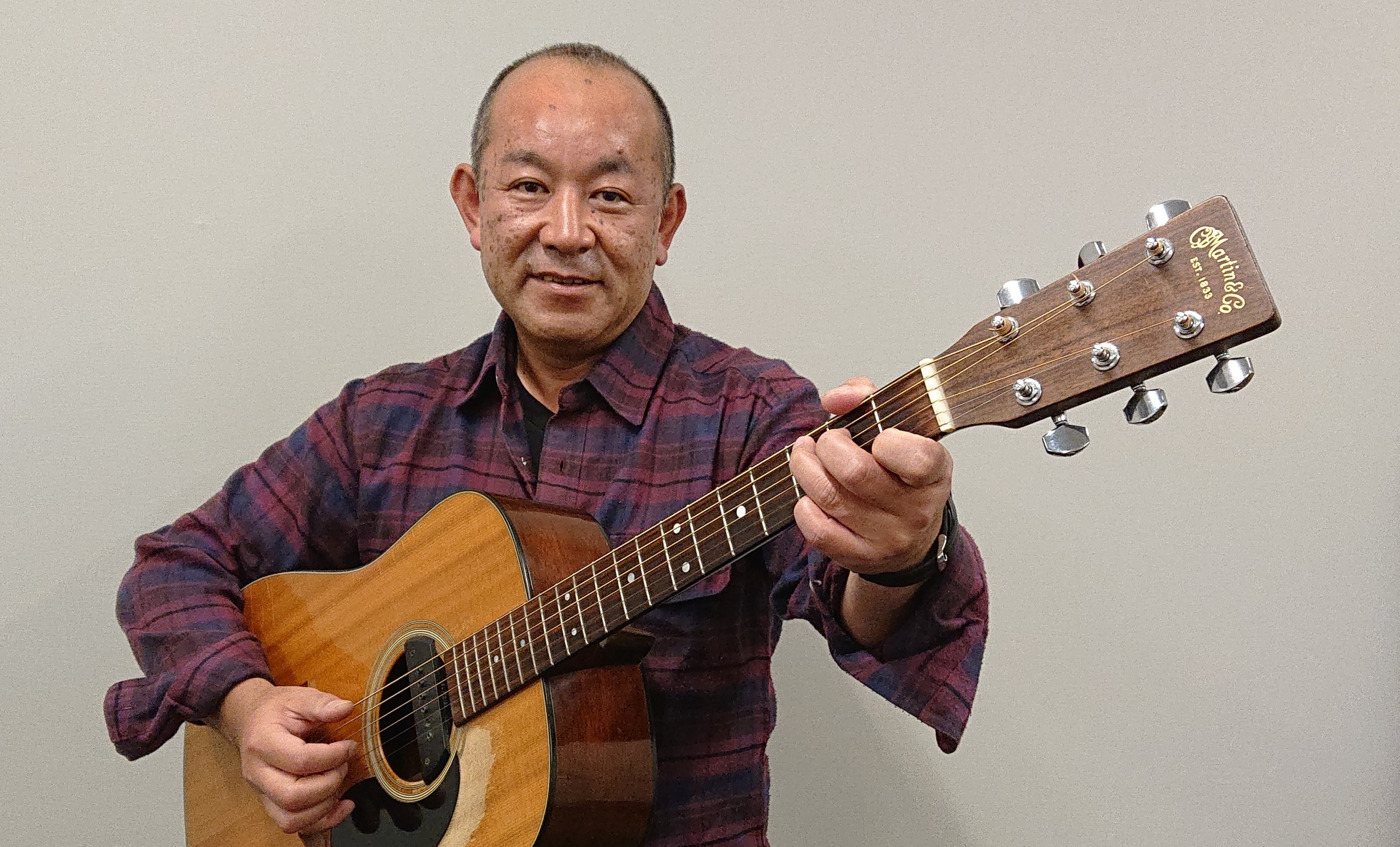 CONTENTS松本先生にインタビューしてみました！ギター教室のご案内松本先生にインタビューしてみました！ ■好きな・得意な演奏ジャンルはなんですか？ ロック、ハードロック、ソウル、ブルース、フュージョン、ジャズ。Steely Dan / Kansas / Rainbow / Whitesnake  [&hellip;]