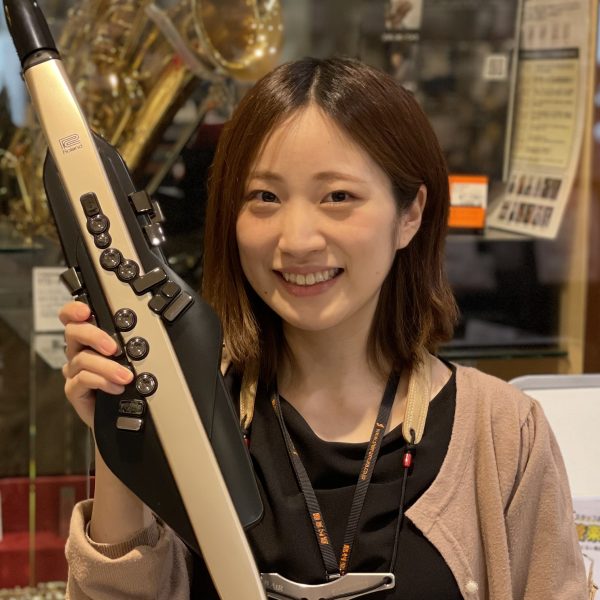 羽生田 実優（はにゅうだ みゆ）<br />
--------------------<br />
火・水・木・金・土 10:00～16:30<br />
個人レッスン<br />
--------------------<br />
昭和音楽大学短期大学部首席卒業。同短期大学研究生修了。<br />
平成26年度昭和音楽大学卒業演奏会、第85回読売新人演奏会出演。<br />
サクソフォーンを塩入幸恵、野原武伸、室内楽を有村純親、松原孝政各氏に師事。<br />
ピアノと声楽の経験有り。<br />
中学校音楽第二種教員免許取得。