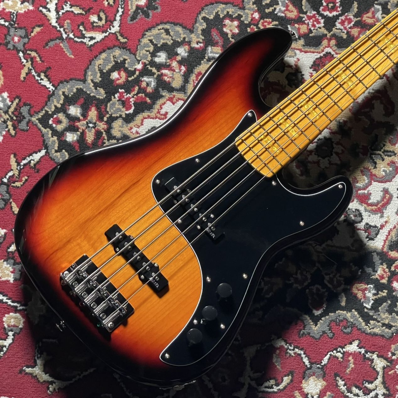 Markbass/中古エレキベースMB GV 5 Gloxy 3-Tone Sunburst CR MP Passive