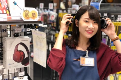 スタッフ写真 デジタル・PA 下平