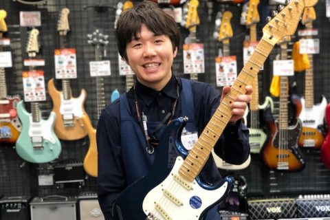 スタッフ写真 ギターアクセサリー 今園