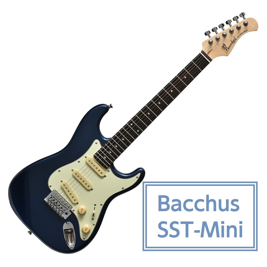 美品 スパロゴmini Samick stratcaster 使えるミニエレキ ギター