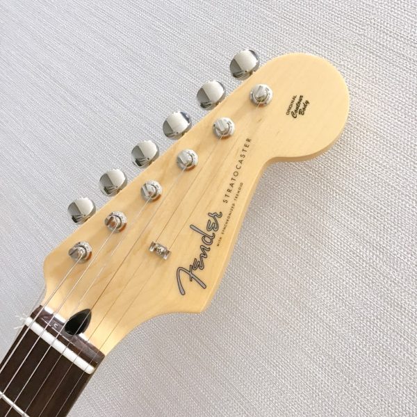 リズム/リード問わず、どのギタリストやベーシストにもフィットする演奏性と楽器のトーンを兼ね備えた製品を、世界的にファンの多いMade in Japanで実現しました。