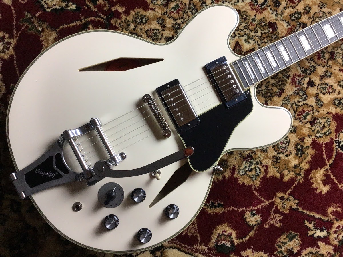 エレキギターEpiphone/Ubukata ES-355 Ver.02 Classic White