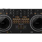 Serato DJ 対応のコントローラー！【Pioneer DJ】DDJ-REV1 (Black) 入荷致しました！