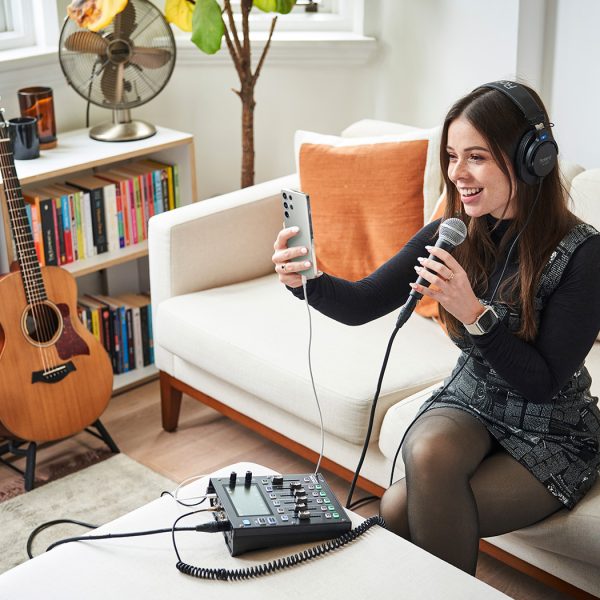 Gigcaster 5は、敷居の高かったライブ配信を極めて身近にする楽器メーカーならではの新しいソリューションです。