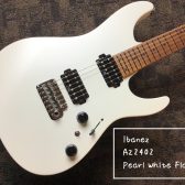 新世代ギタリストのスタンダード・モデル！【Ibanez】AZ2402 Pearl White Flat 入荷致しました！