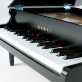 【グランドピアノのおもちゃ入荷！】KAWAI『1144』『1141』ミニピアノが大分店に♪