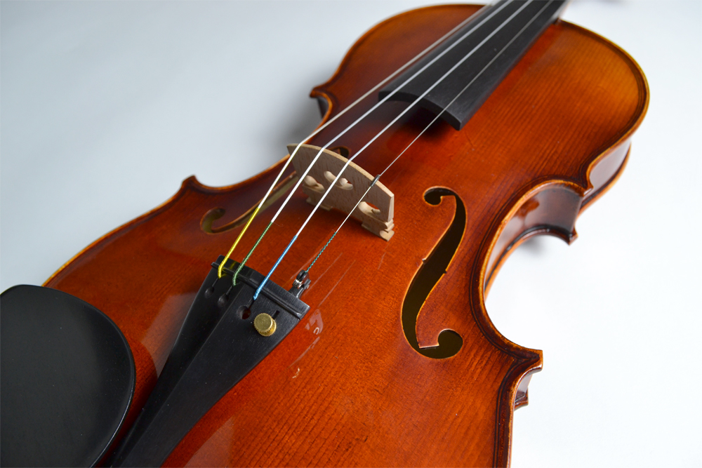 島村楽器大分店に、GEWA(ゲバ)のバイオリン「Meister II」バイオリン セット 4/4サイズが入荷致しました！ ▶マイスター茂木の思いが詰まったビギナーズセット 「初めてのバイオリンだからこそ、品質の確かな楽器でスタートして頂きたい。」日本を代表する技術者であるマイスター茂木の思いが詰まっ […]