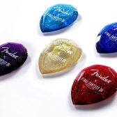 特別限定モデル！【Fender】Fender FINAL FANTASY XIV CRYSTAL SHARDS(ピックセット) 入荷！