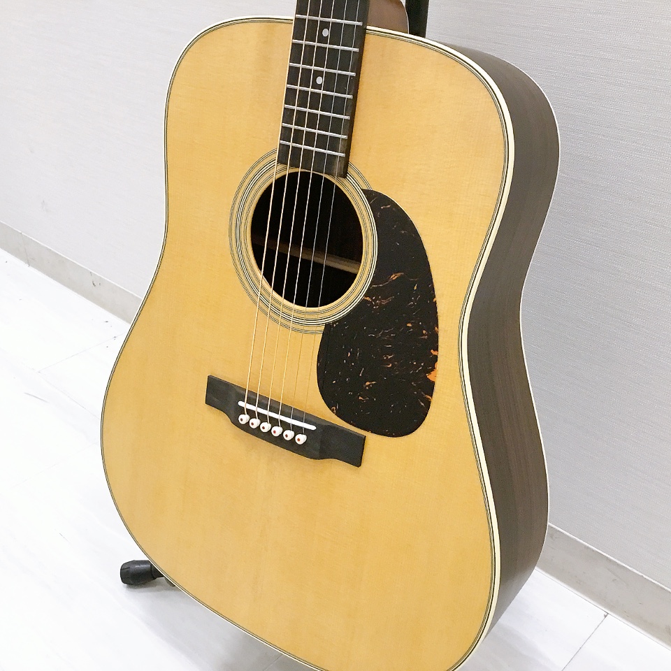 アコースティックギターD-28 Satin