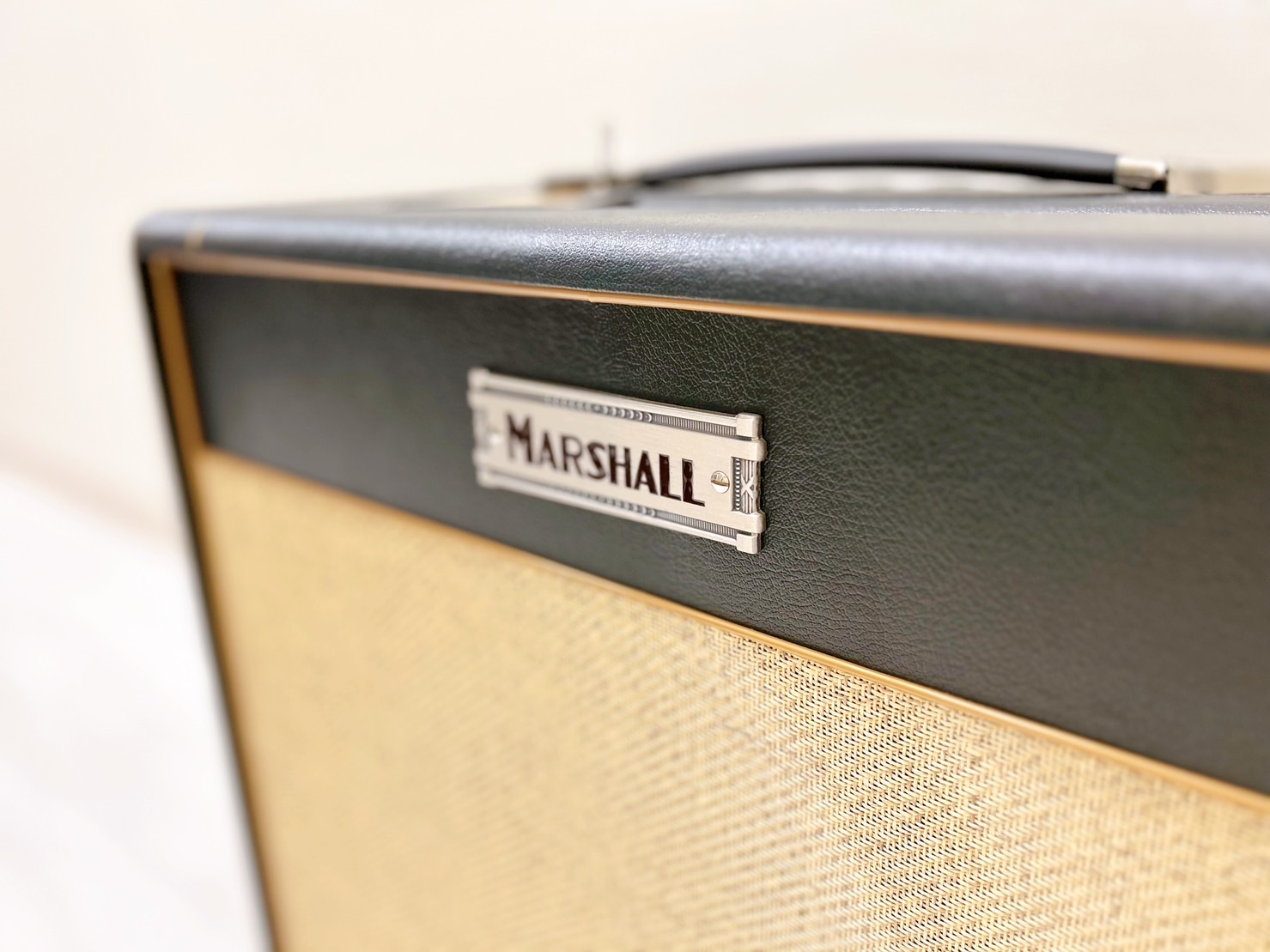 ギターアンプMarshall：ST20C